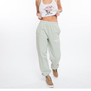 Boys Lie “I choose me” sweatpants